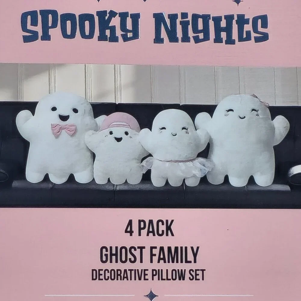 NWT Set of 4 Ghost Family Decorative Plush Faux Fur Throw Pillow Set Halloween